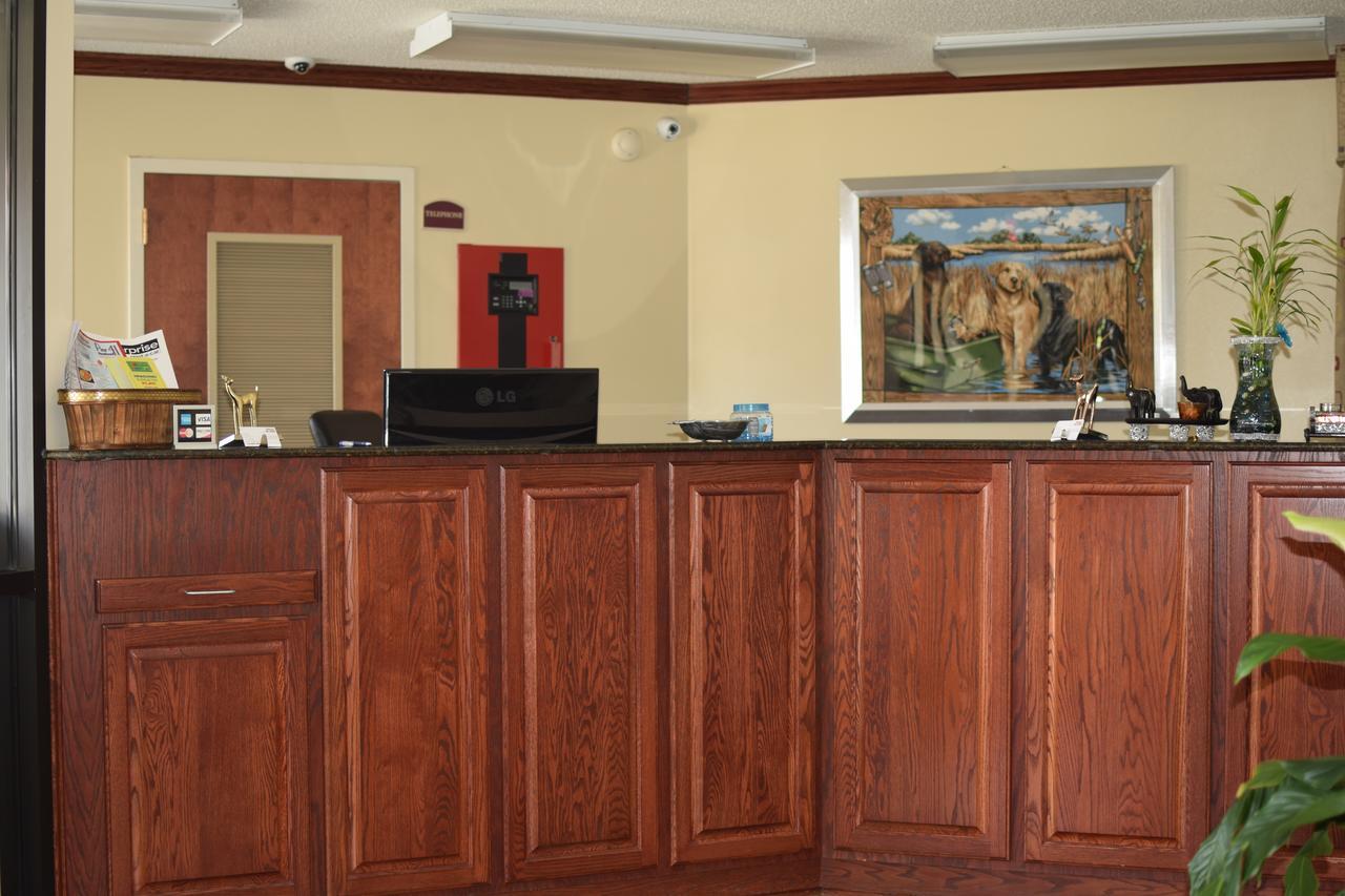 Atkinson Inn & Suites Lumberton Luaran gambar