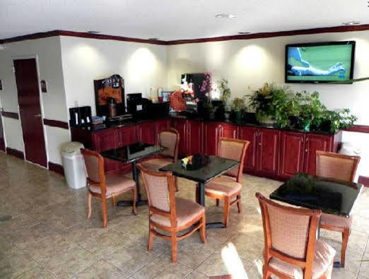Atkinson Inn & Suites Lumberton Luaran gambar